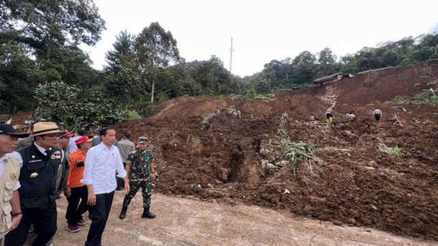 Gempa Cianjur: Korban Meninggal Bertambah Menjadi 271 Orang, Tim SAR ...