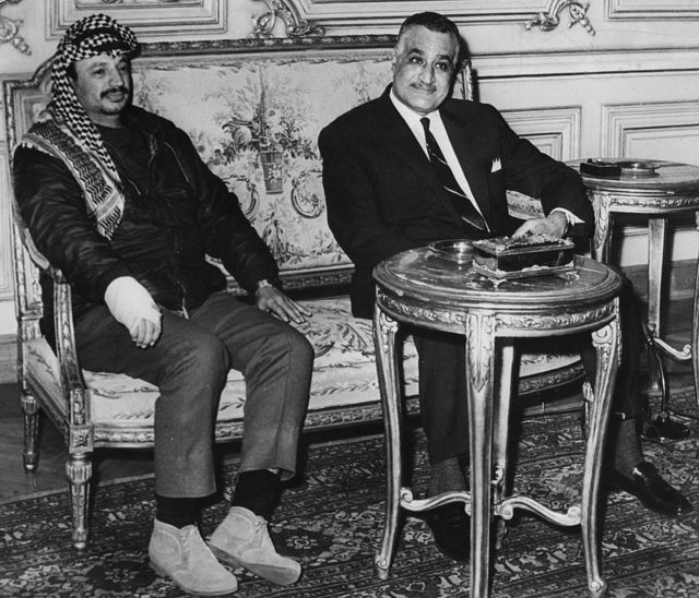 Arafat ve Eski Mısır devlet başkanı Cemal Abdül Nasır, 1969'da Mısır'da 
