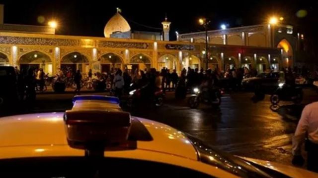 وزارت اطلاعات ایران از اینکه حمله شاهچراغ در افکار عمومی به ماموران و مقام های اطلاعاتی نسبت داده شده، انتقاد کرده 