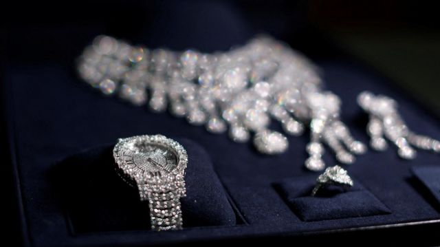 Foto aproximada das joias