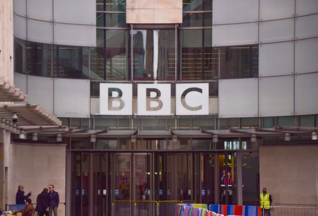 Fachada del edificio Broadcasting House de la BBC en Londres. 