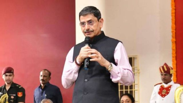 ஆளுநர் ரவி