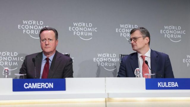 David Cameron, UK foreign secretary, left, and Dmytro Kuleba, Ukraine's foreign minister, during a briefing on day two of the World Economic Forum (WEF) in Davos, Switzerland, on Wednesday, Jan. 17, 2024. 