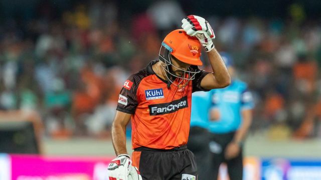 ஹைதராபாத் தோற்றது எப்படி?