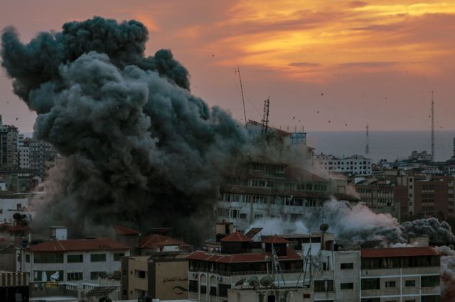 Удар Израиля по одному из объектов в секторе Газа