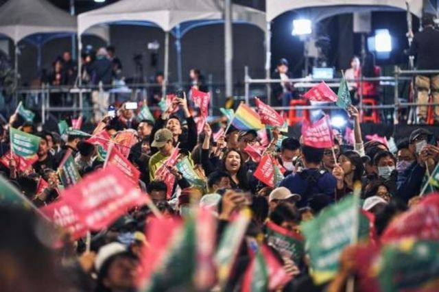 தைவான் - அமெரிக்கா vs சீனா