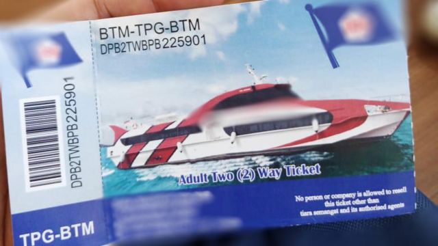 Tiket pulang yang diperoleh tim KKPPMP dari kru kapal. 