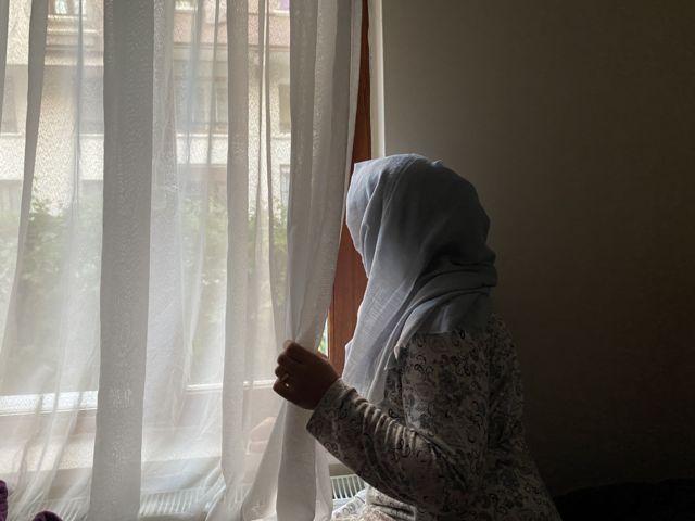 Ankara'da bir Afgan kadın