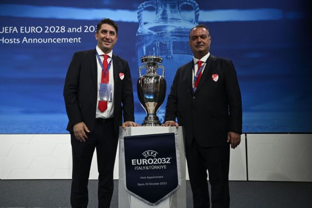 Türkiye ve İtalya EURO 2032'yi birlikte düzenleyecek