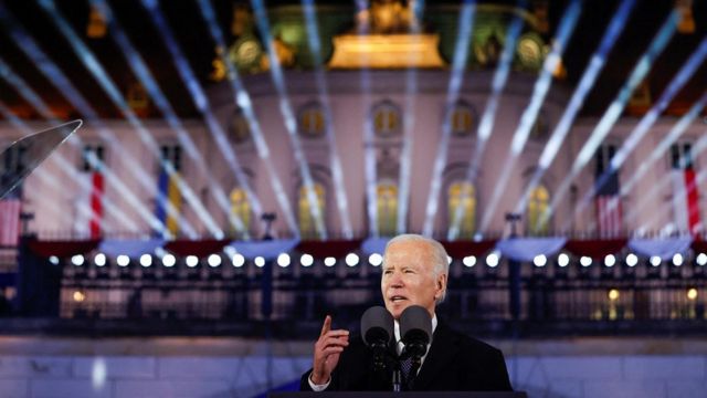 Biden discursa na Polônia