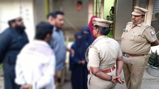 கோவையில் முஸ்லிம் மாணவியிடம் வெறுப்புப் பேச்சு
