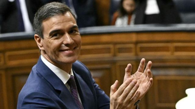 España: 4 claves de cómo logró Pedro Sánchez su tercer mandato como  presidente del gobierno (y la alta tensión con la que empieza su mandato) -  BBC News Mundo