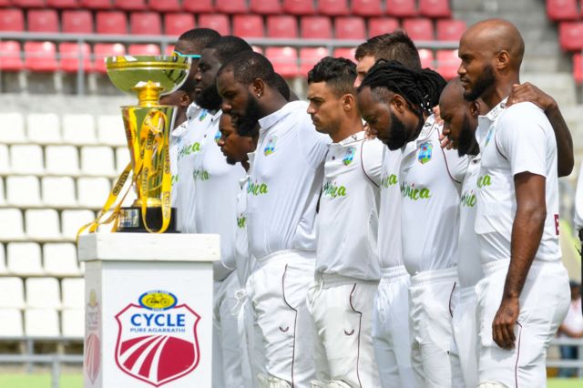 மேற்கிந்தியத் தீவுகள் அணி