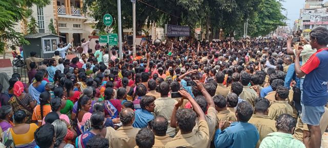 தனியார்மயம் வேண்டாம்` ஒப்பந்த தூய்மை பணியாளர்கள் ஏன் தொடர்ந்து போராடுகிறார்கள்?