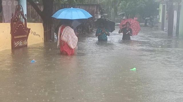 4 மாவட்டங்களுக்கு ரெட் அலெர்ட், தூத்துக்குடி