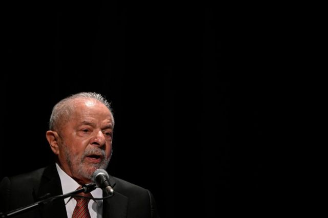 Lula em discurso de  apresentação de Aloizio Mercadante como presidente do BNDES, em fevereiro de 2023
