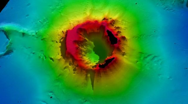 Gráfico del volcán submarino desde arriba