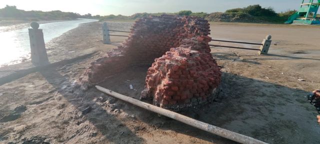 பொன்னியின் செல்வன் கலங்கரை விளக்கம்