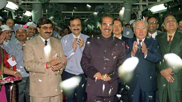 மாருதி 800, மாருதி சுஸுகி, இந்திரா காந்தி, சஞ்சய் காந்தி