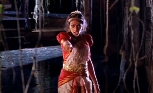 சந்திரமுகி மாளிகையும் அங்கு நடந்த கொலையும்