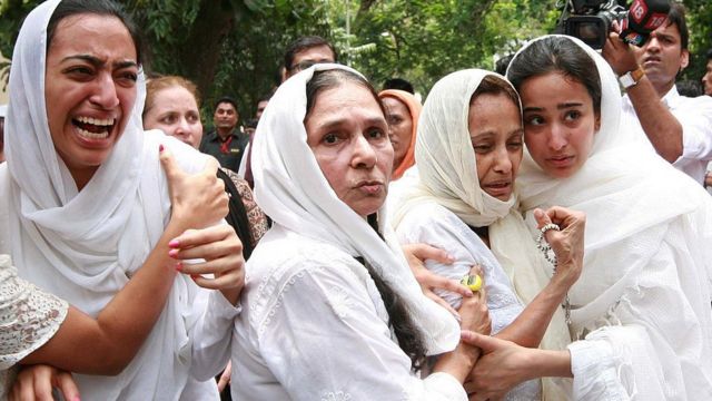 جیا خان کو خودکشی پر اُکسانے کے مقدمے میں اداکارہ کے دوست سورج پنچولی ...