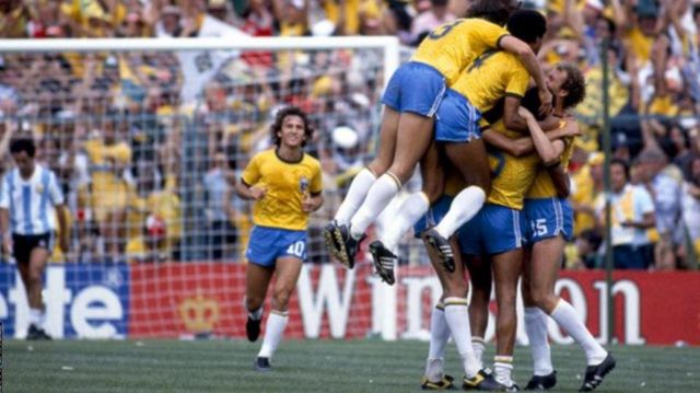 برزیل بعداً در فینال جام جهانی ۱۹۹۴ ایتالیا را در ضربات پنالتی شکست داد و قهرمان شد