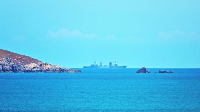 Un barco de guerra chino en las costas de Taiwán