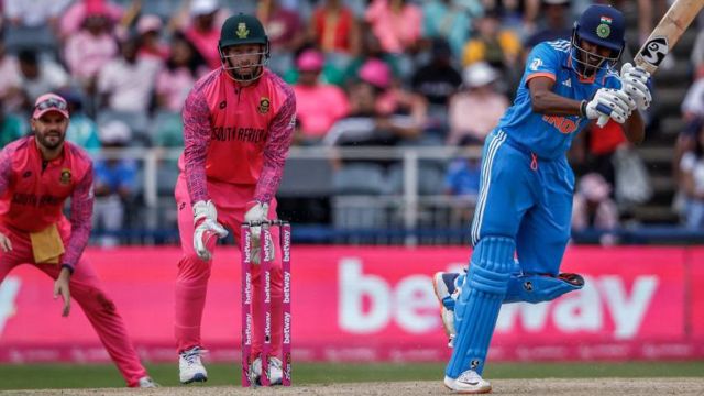 சாய் சுதர்சன் அறிமுகம் - இந்தியா வெற்றி