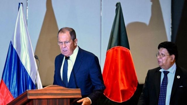 ரஷ்ய வெளியுறவு அமைச்சர் லாவ்ரோவ்