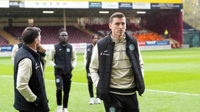 Paul Hanlon arrives at Fir Park