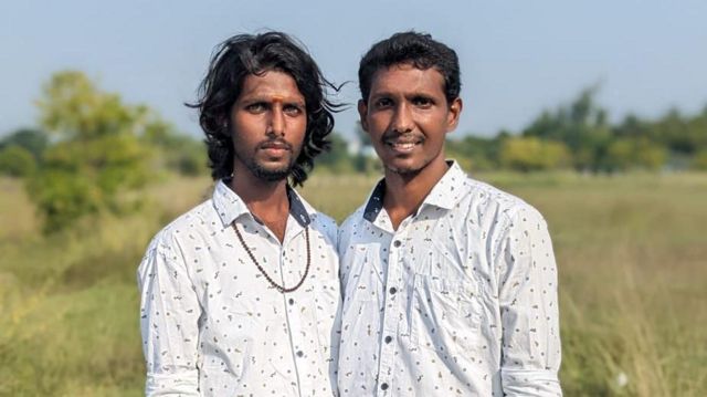 ‘தன்பாலினம் குறித்து பள்ளிப் பாடத்தில் சேர்க்க வேண்டும்’ – தன்பாலின தம்பதியின் வேண்டுகோள்