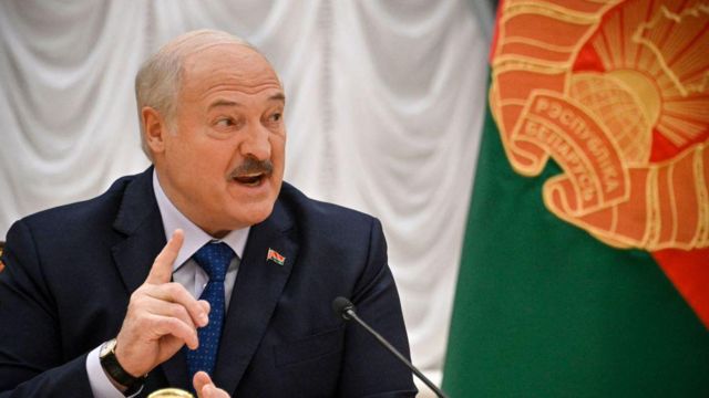 Tổng thống Belarus Alexander Lukashenko trong buổi gặp gỡ truyền thông nước ngoài tại dinh thự của ông, Dinh Độc lập, ở thủ đô Minsk vào ngày 6/7/2023