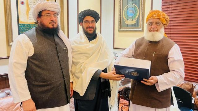 مولانا فضل در اوایل ماه جاری از سوی حکومت طالبان برای  انجام یک  سفر رسمی به کابل دعوت شده است