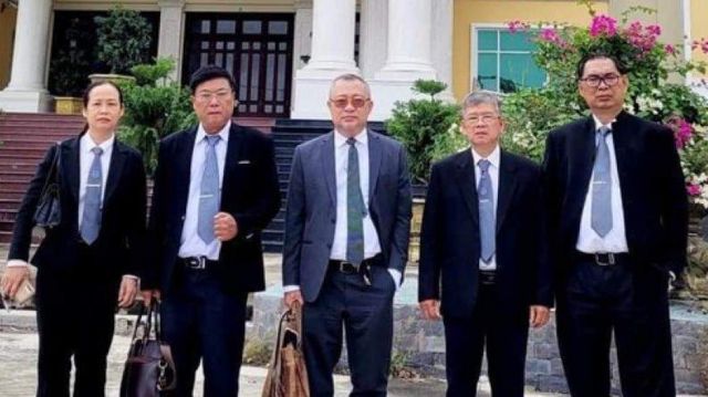 Các luật sư bào chữa cho vụ án Tịnh Thất Bồng Lai