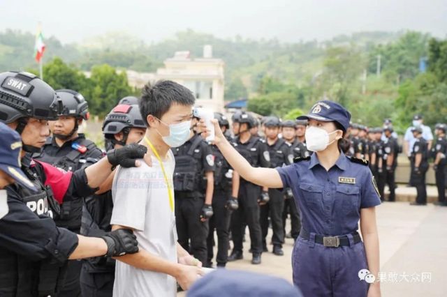 တရုတ်နိုင်ငံသား ၃၇၇ ဦးကို ကိုးကန့်က တရုတ်ရဲတပ်ဖွဲ့ဆီ အောက်တိုဘာ ၇ ရက်က လွှဲပြောင်း