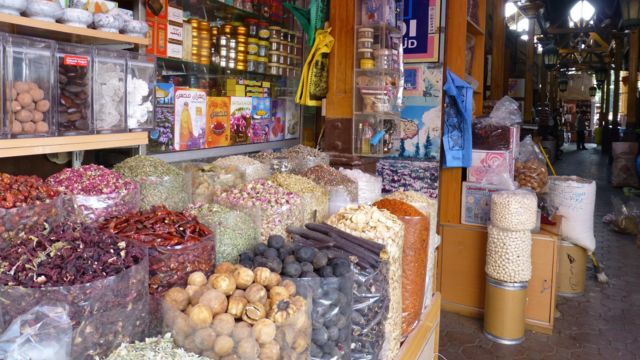 بازاری در ایران
