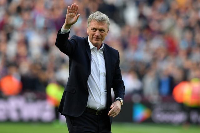 West Ham United's Scottish manager David Moyes waves to supporters on the pitch