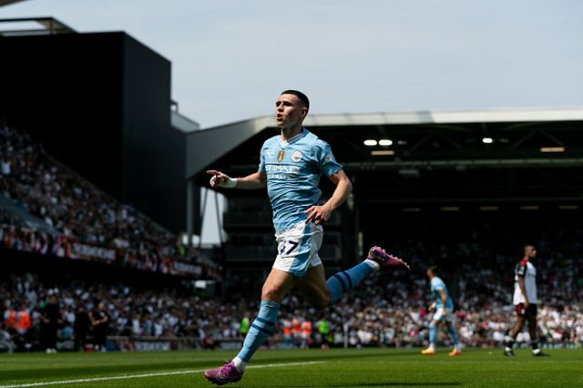 Phil Foden of Manchester City celebrates