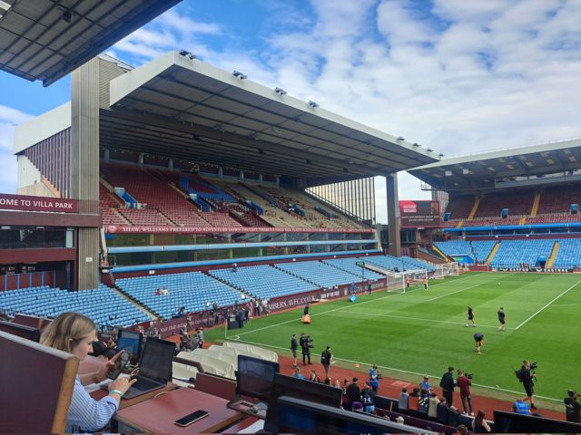 WSL final day LIVE: Aston Villa v Man City stream plus Man Utd vs ...