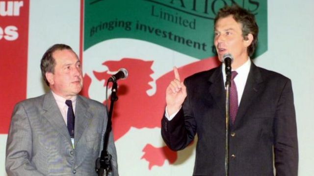 Ron Davies and Tony Blair