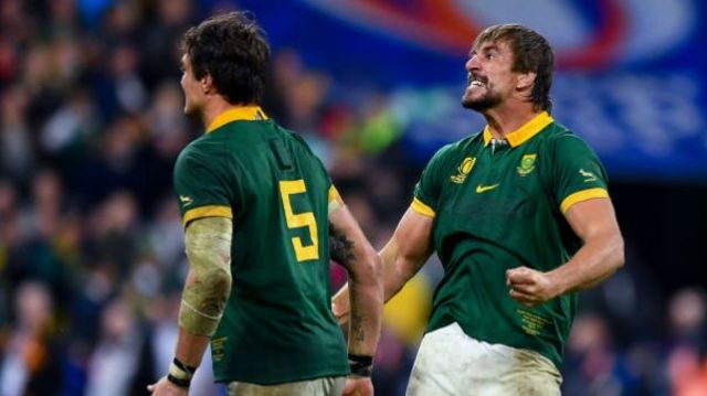 Eben Etzebeth and Franco Mostert of South Africa celebrate victory at the final whistle during the Rugby World Cup France 2023