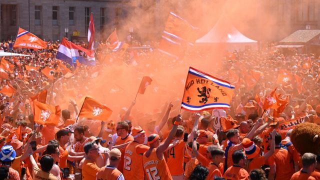 Dutch fans gather for Netherlands v Austria