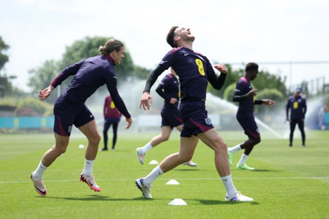 Conor Gallagher and Declan Rice during an England training session