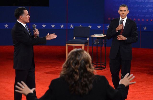 CNN's Candy Crowley moderates the debate between US President Barack Obama and his Republican challenger Mitt Romney at Hofstra University in Hempstead, New York