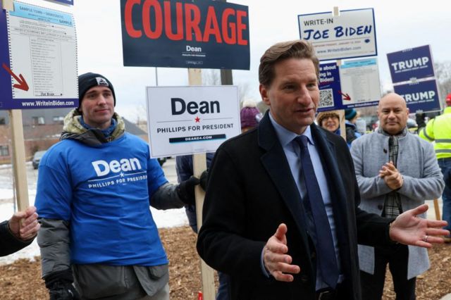 Dean Phillips campaigning