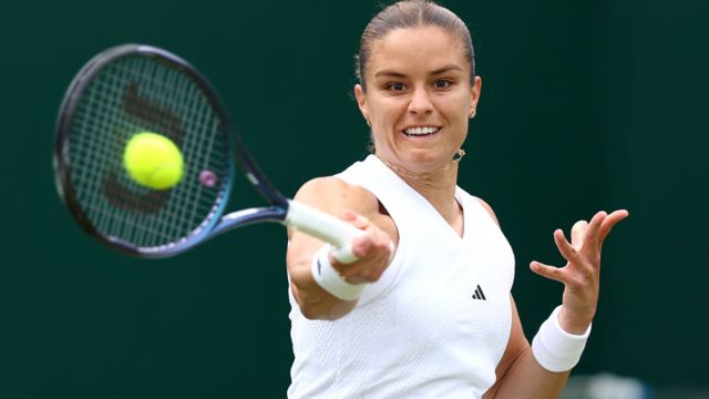 Maria Sakkari in action at Wimbledon
