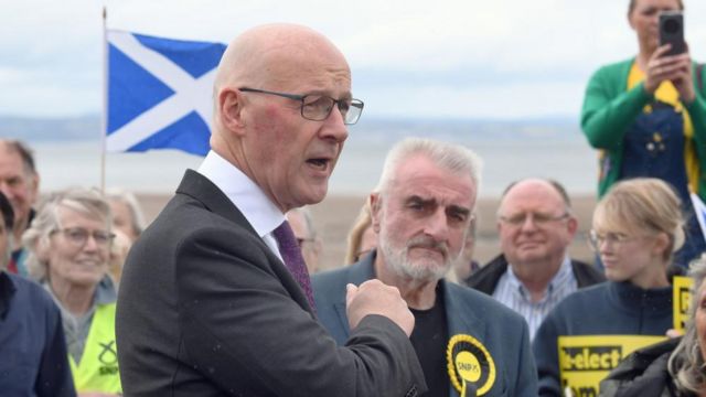 SNP Leader John Swinney (left) joins the SNP candidate for Edinburgh East and Musselburgh, Tommy Sheppard, at Portobello Beach and Promenade, while on the General Election campaign trail. Picture date: Thursday June 27, 2024.