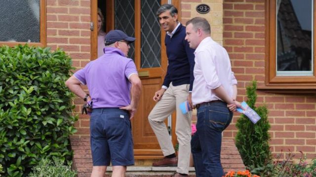 The prime minister was still knocking on doors in Hampshire this evening