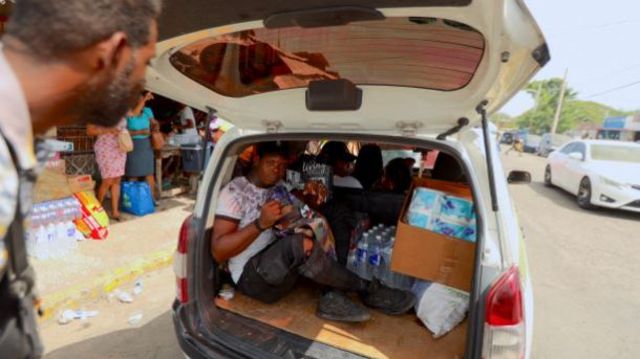 Residents stock up on water in Kingston, Jamaica