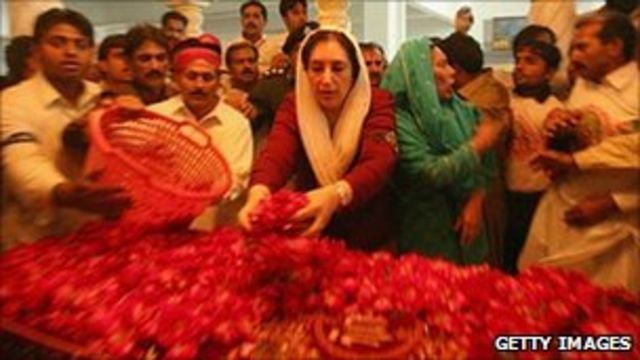 Pakistan court to reassess Zulfikar Ali Bhutto hanging - BBC News
